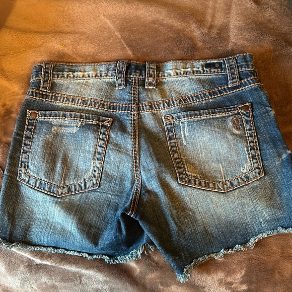 Jessica Simpson Pants - Jessica Simpson shorts